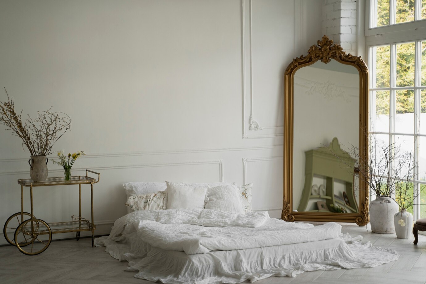 Minimalist Frame Mirror